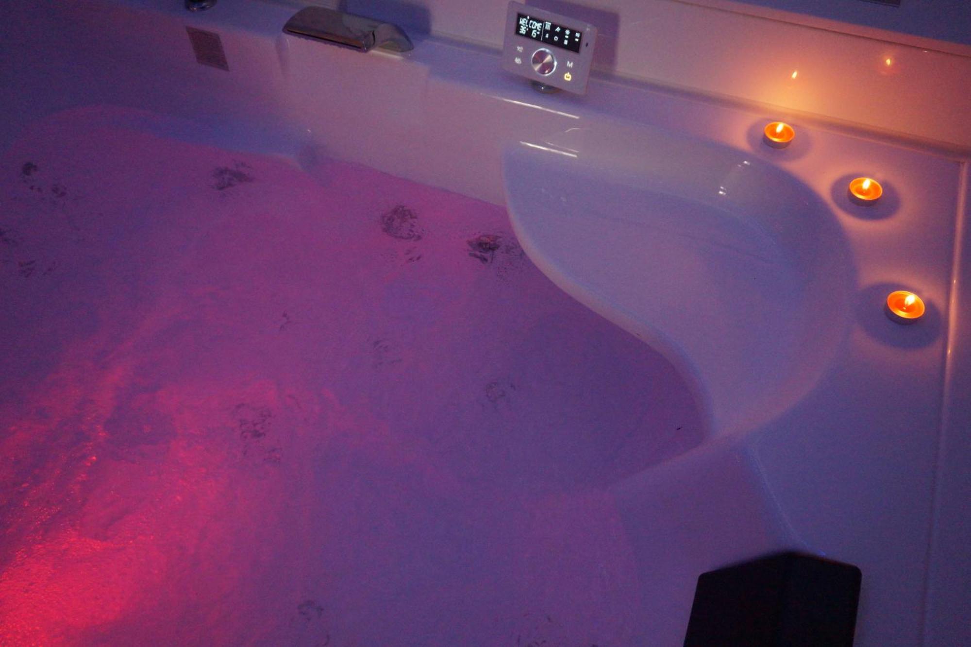 L'Experience Appartement & Spa Prive Chambery Luaran gambar